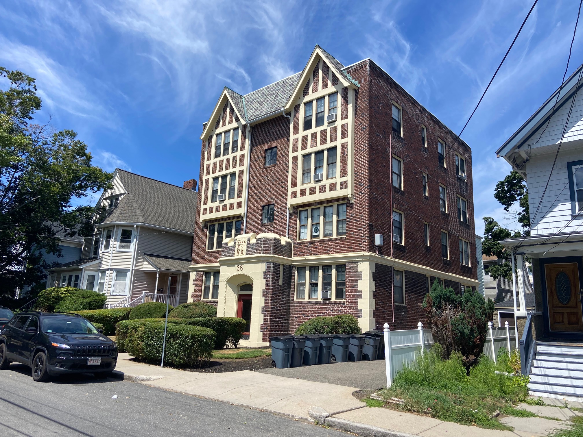 11 units in malden ma